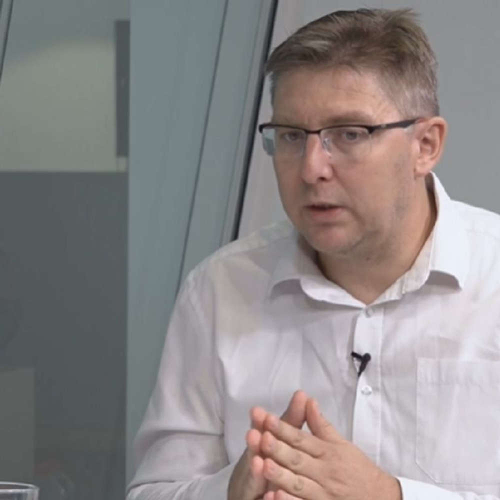 OTVORENE s Martinom Slosiarikom: Komu pomôžu Trubanove drogy? Aj Kiskovi